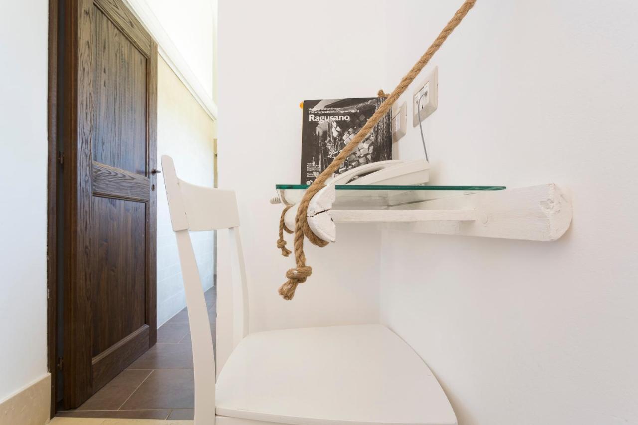 Antico Convento Dei Cappuccini Hotel Ragusa Exterior photo