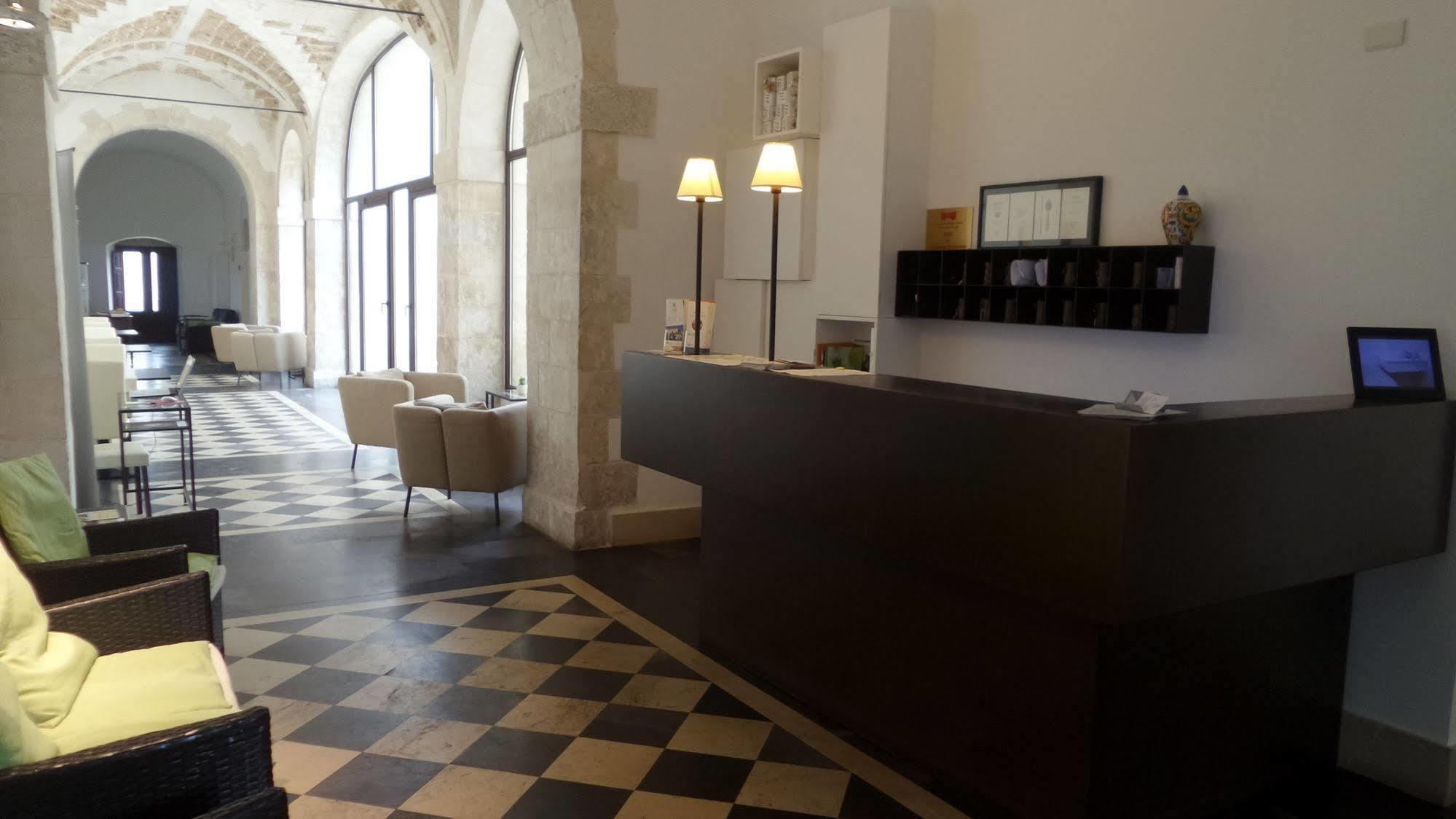Antico Convento Dei Cappuccini Hotel Ragusa Exterior photo